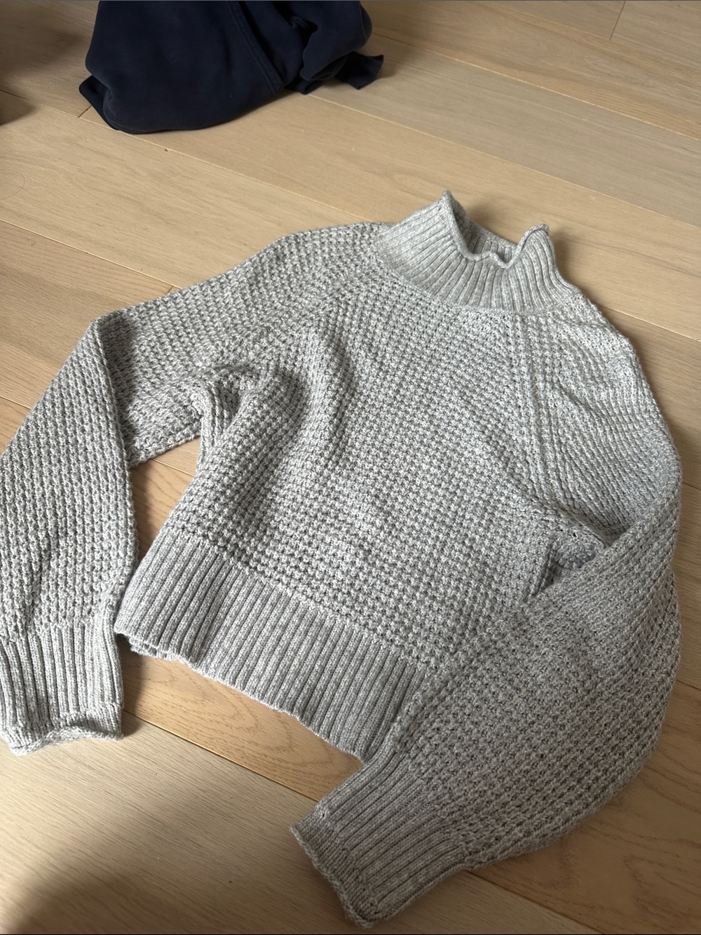 American Eagle Outfitters Light Gray Mock Neck Sweater